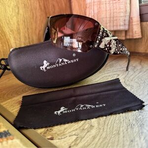 Montana West Brown Sunglasses with Rhinestone Accents Crossed Pistol New
